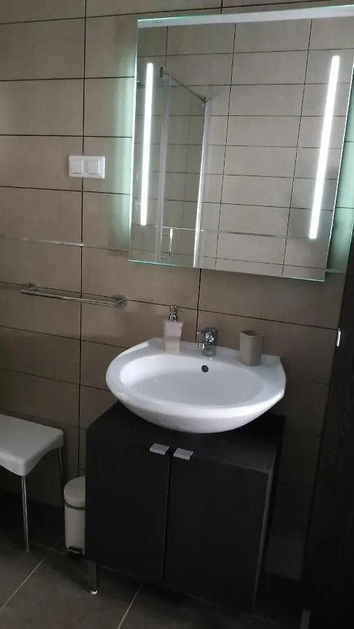 Apartment Apartman Katnic By The Beach Crikvenica