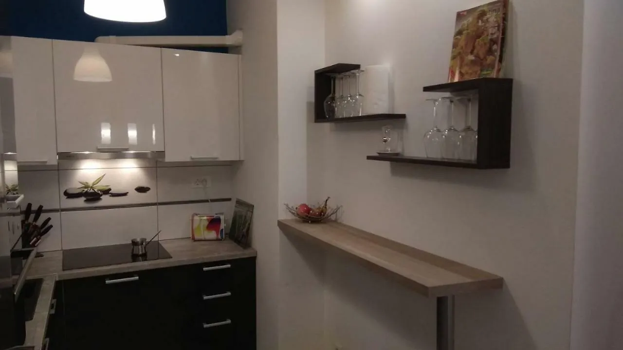Apartman Katnic By The Beach Crikvenica Apartment