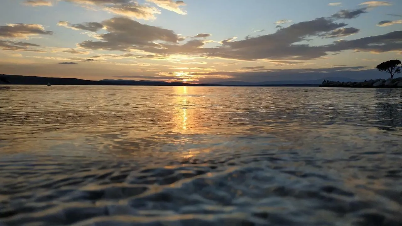 Apartment Apartman Katnic By The Beach Crikvenica